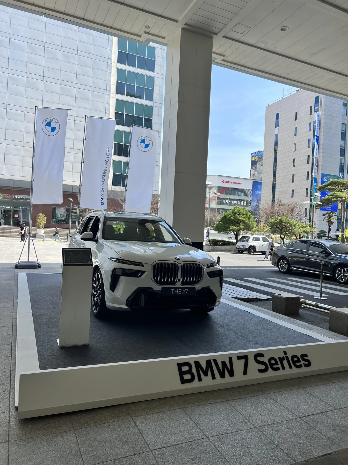 팝업전시부스 BMW 창원 롯데백화점 시공 사례