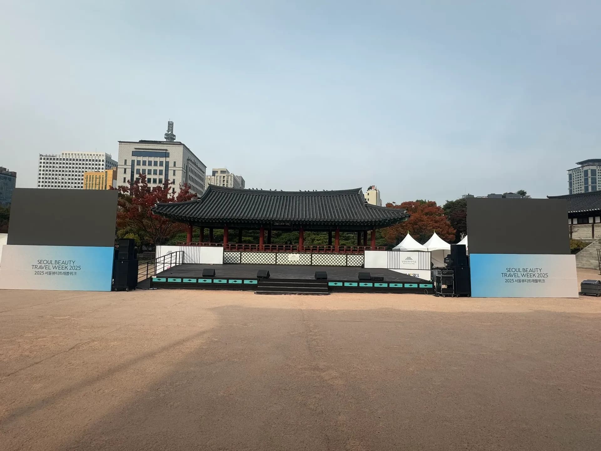 행사무대렌탈 서울 뷰티트래블위크 시공 사례